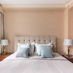 Luxurious Warm Apartment Of 70M2 On Sloane Street