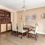Luxurious Warm Apartment Of 70M2 On Sloane Street